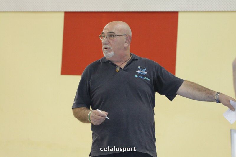 111030 volley 169_tn.jpg